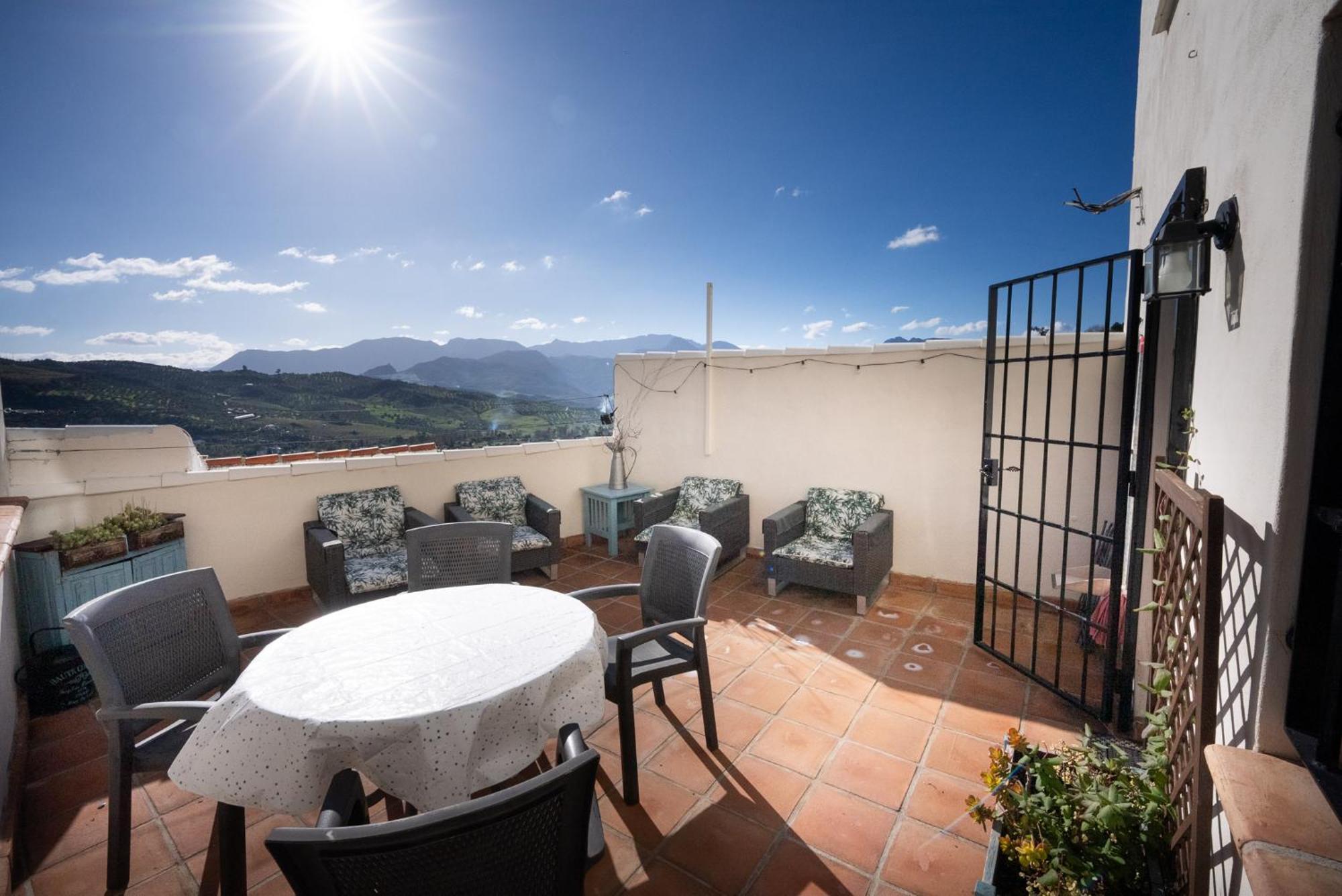 Villa Eagles Nest - Massive Townhouse With Pool With Outstanding Views Algodonales Exterior foto